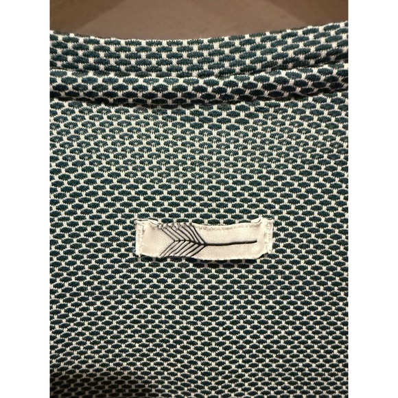 Oiselle Flyout Shirt Green Dots Long Sleeve Size 4 Lightweight Running - Picture 5 of 7